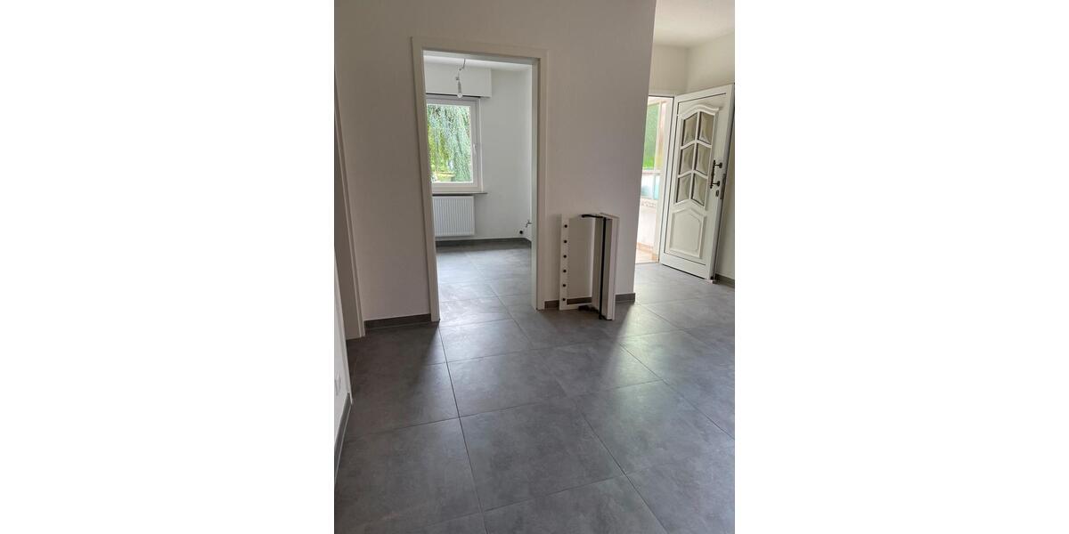 Einfamilienhaus Erkelenz - 5 Zimmer, 140 m&sup2;, 1.735&euro; | Angebot:26700174