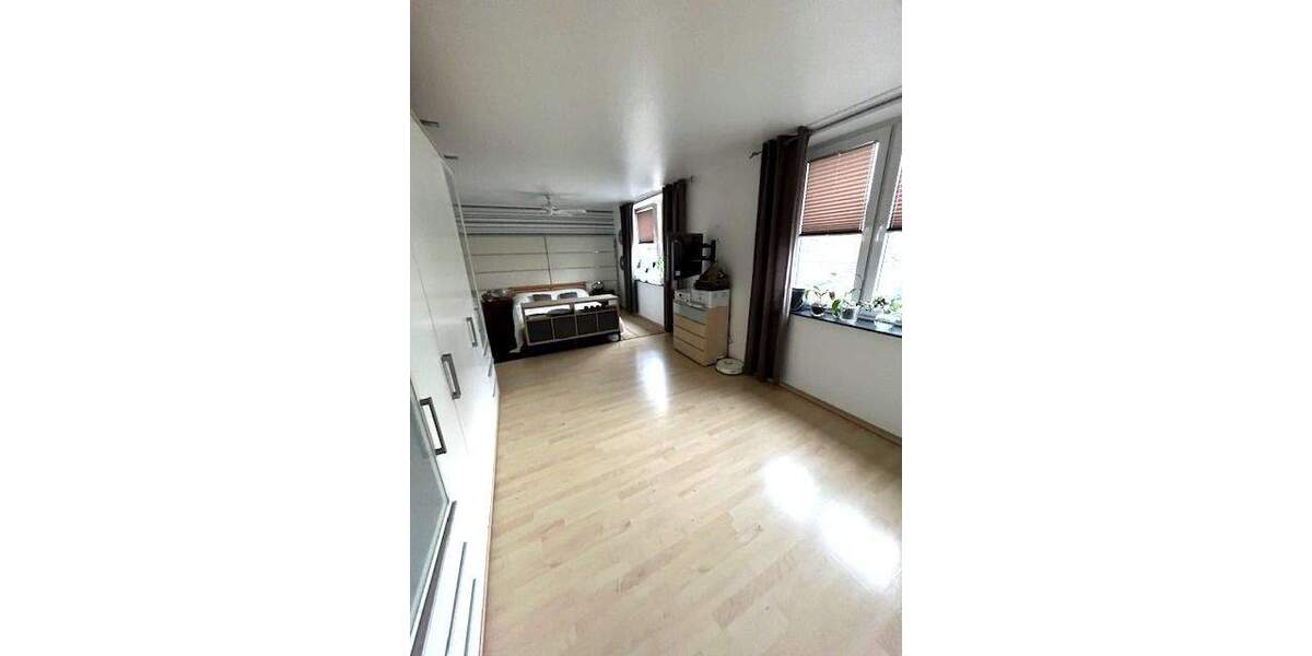 Einfamilienhaus Düren Niederau - 9 Zimmer, 300 m&sup2;, 569.000&euro; | Angebot:25740607