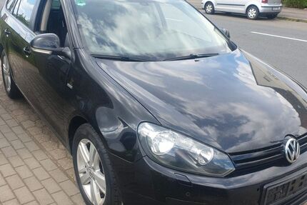 VW Golf 220.000 km 3.600 &euro; Eschweiler 52249