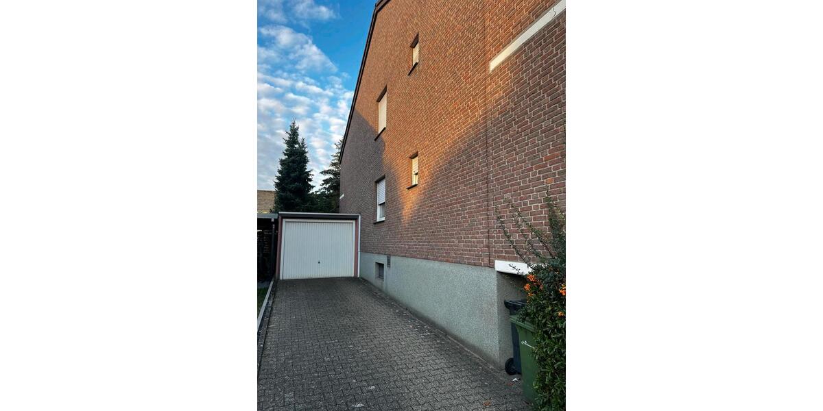 Mehrfamilienhaus, Wohnhaus Herzogenrath - 12 Zimmer, 307 m&sup2;, 550.000&euro; | Angebot:25233840