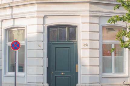 Zimmer Aachen Aachen-Mitte - 2 Zimmer, 1.300&euro; | Angebot:6379362