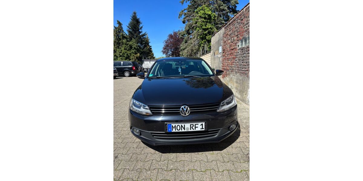 VW Jetta 150.000 km 5.500 &euro; Alsdorf 52477