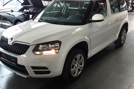Skoda Yeti 105.000 km 8.590 &euro; Monschau (bei Aachen) 52156