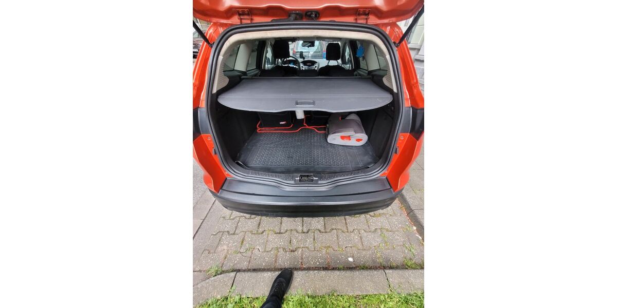 Ford Focus 207.308 km 4.800 &euro; Aachen 52070