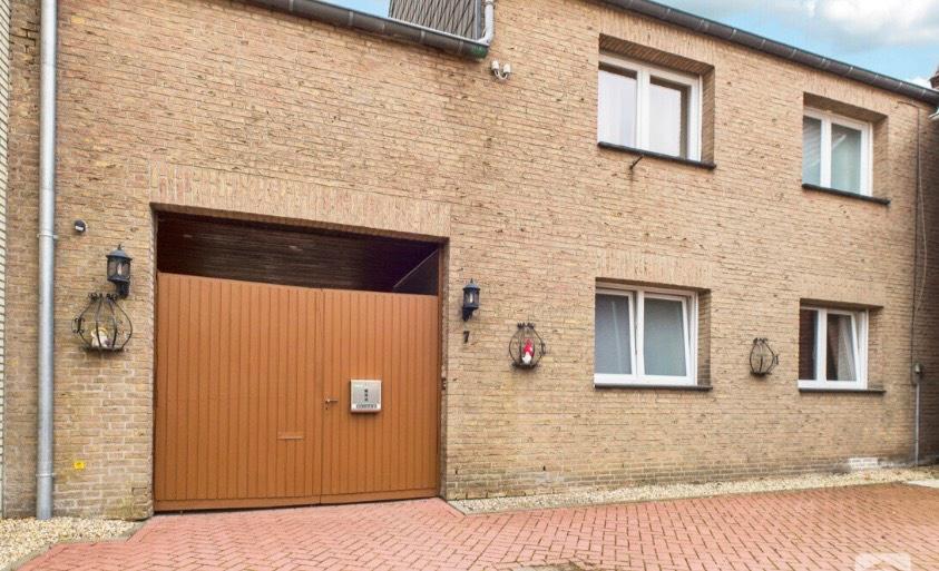 Etagenwohnung Heinsberg - 3 Zimmer, 135 m&sup2;, 1.100&euro; | Angebot:25657874