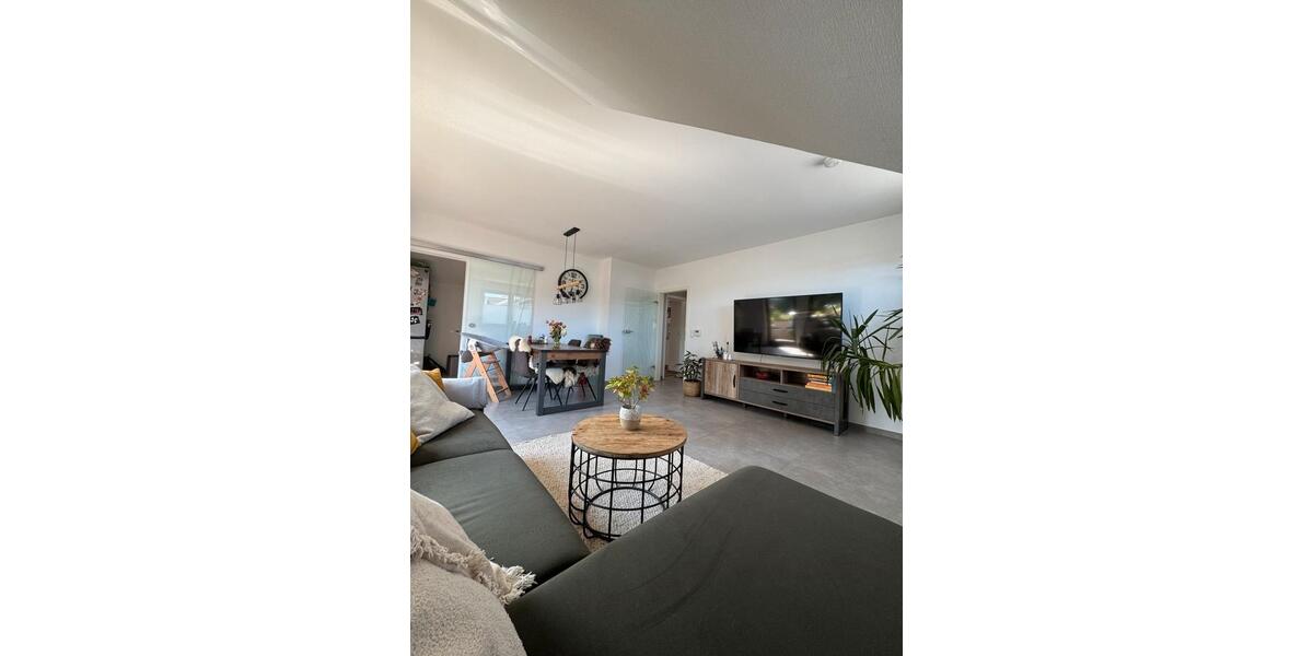 Dachgeschoßwohnung Düren Mariaweiler-Hoven - 3 Zimmer, 71 m&sup2;, 192.000&euro; | Angebot:27114755