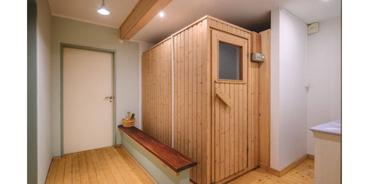 Einfamilienhaus Würselen Bardenberg - 1 Zimmer, 300 m&sup2;, 790.000&euro; | Angebot:26192171