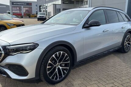 Mercedes-Benz E 300 47.000 km 54.880 &euro; Düren 52351