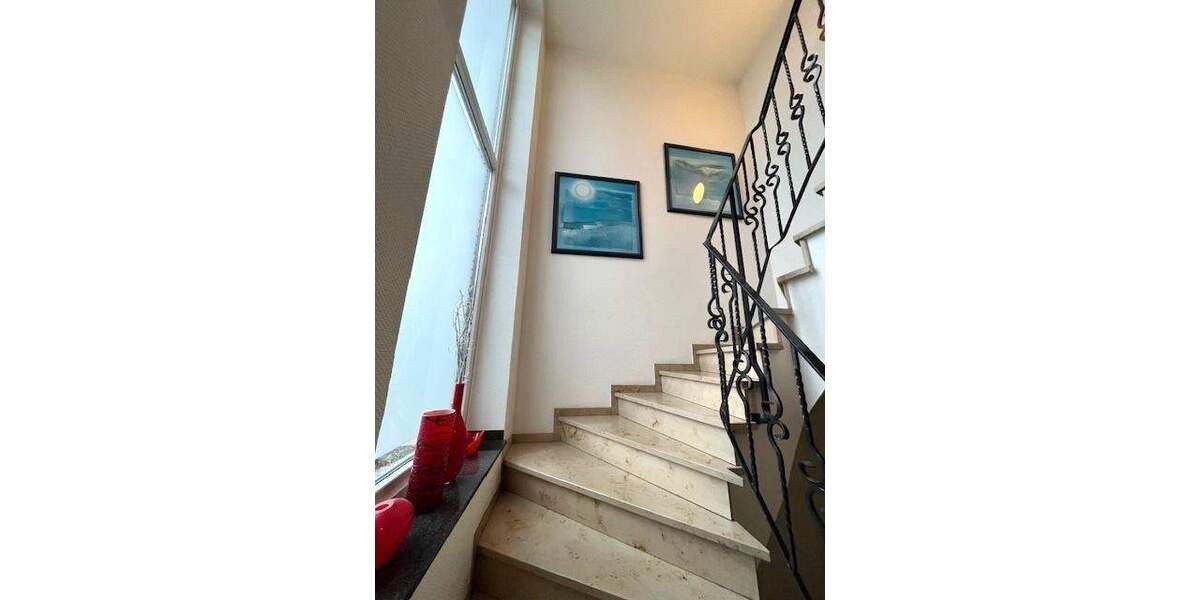 Einfamilienhaus Düren Niederau - 9 Zimmer, 300 m&sup2;, 569.000&euro; | Angebot:25740607
