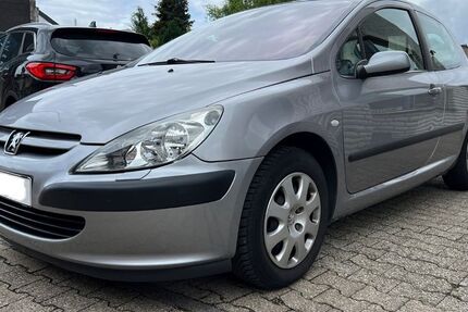 Peugeot 307 50.000 km 3.299 &euro; Langerwehe 52379