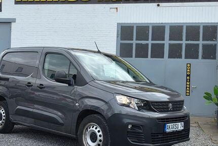 Peugeot Partner 218.000 km 8.400 &euro; Übach-Palenberg bei Aachen 52531