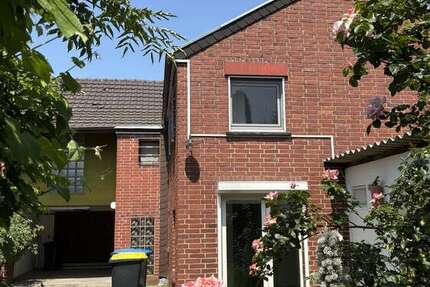 Haus Erkelenz - 8 Zimmer, 158 m&sup2;, 230.000&euro; | Angebot:27029584