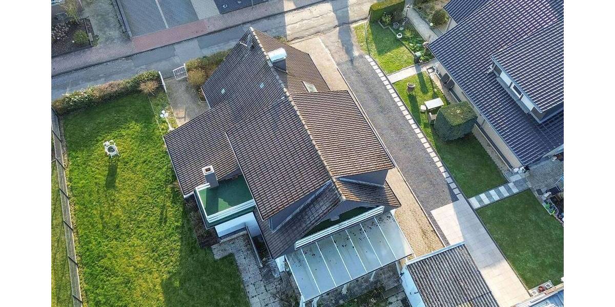 Einfamilienhaus Alsdorf Begau - 5 Zimmer, 142 m&sup2;, 379.000&euro; | Angebot:26128641