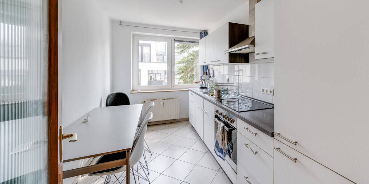 Etagenwohnung Aachen Aachen-Mitte - 2 Zimmer, 57 m&sup2;, 210.000&euro; | Angebot:26155992