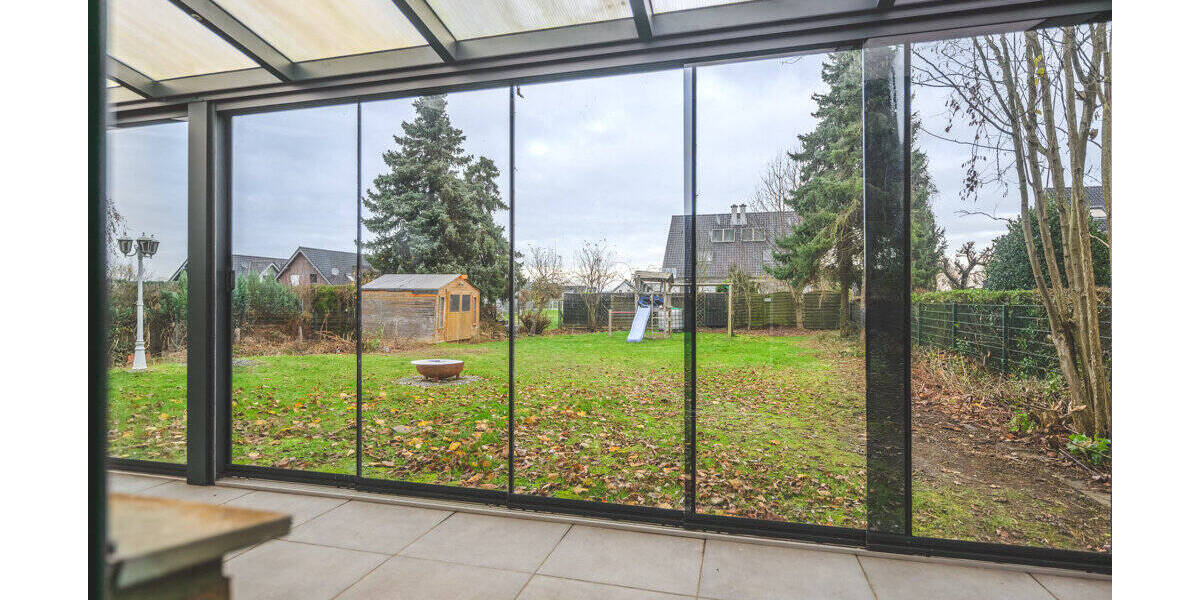 Einfamilienhaus Baesweiler Oidtweiler - 6 Zimmer, 263 m&sup2;, 600.000&euro; | Angebot:26192236