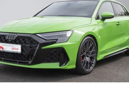 Audi RS3 3.785 km 65.330 &euro; Geilenkirchen 52511