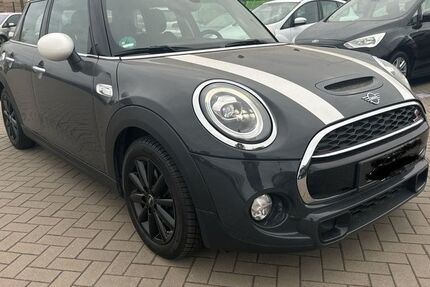 Mini Cooper S 71.718 km 15.800 &euro; Aachen 52064