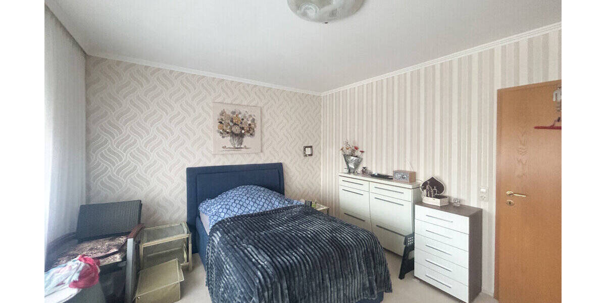 Etagenwohnung Herzogenrath Kohlscheid - 2 Zimmer, 74 m&sup2;, 199.000&euro; | Angebot:26176733