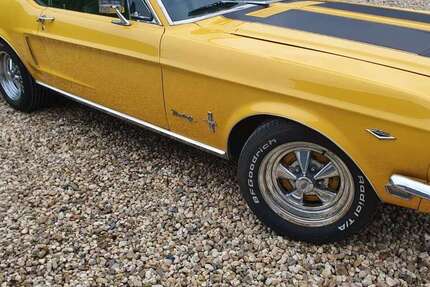 Ford Mustang 56.473 km 38.500 &euro; Titz 52445