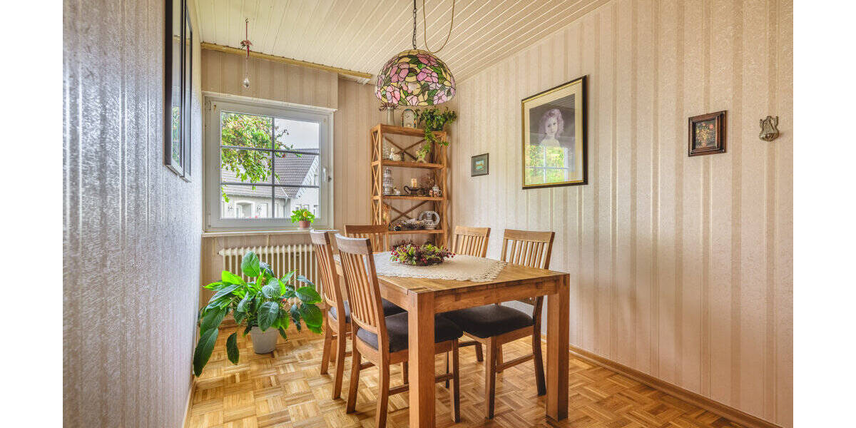 Einfamilienhaus Würselen Broichweiden - 7 Zimmer, 155 m&sup2;, 385.000&euro; | Angebot:26207156