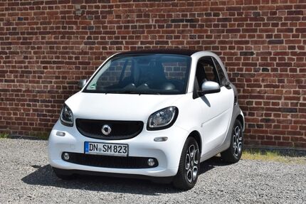 Smart ForTwo 93.000 km 9.990 &euro; Düren 52351