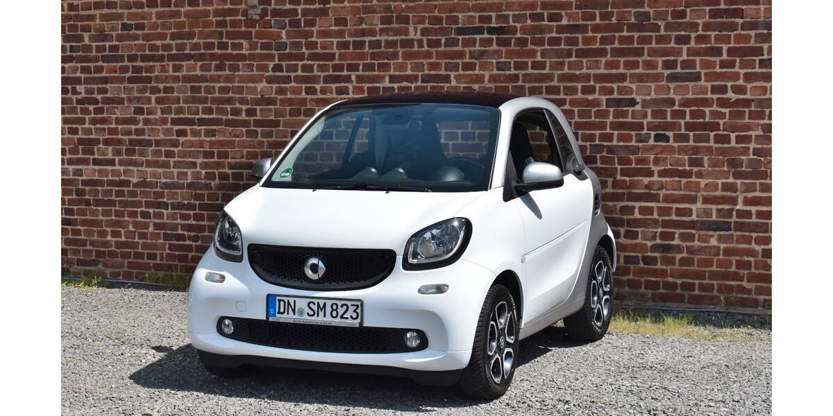 Smart ForTwo 93.000 km 9.990 &euro; Düren 52351