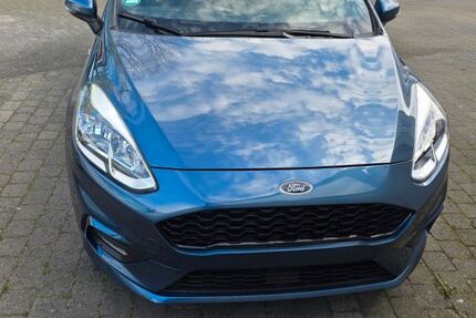 Ford Fiesta 54.500 km 14.700 &euro; Niederzier 52382