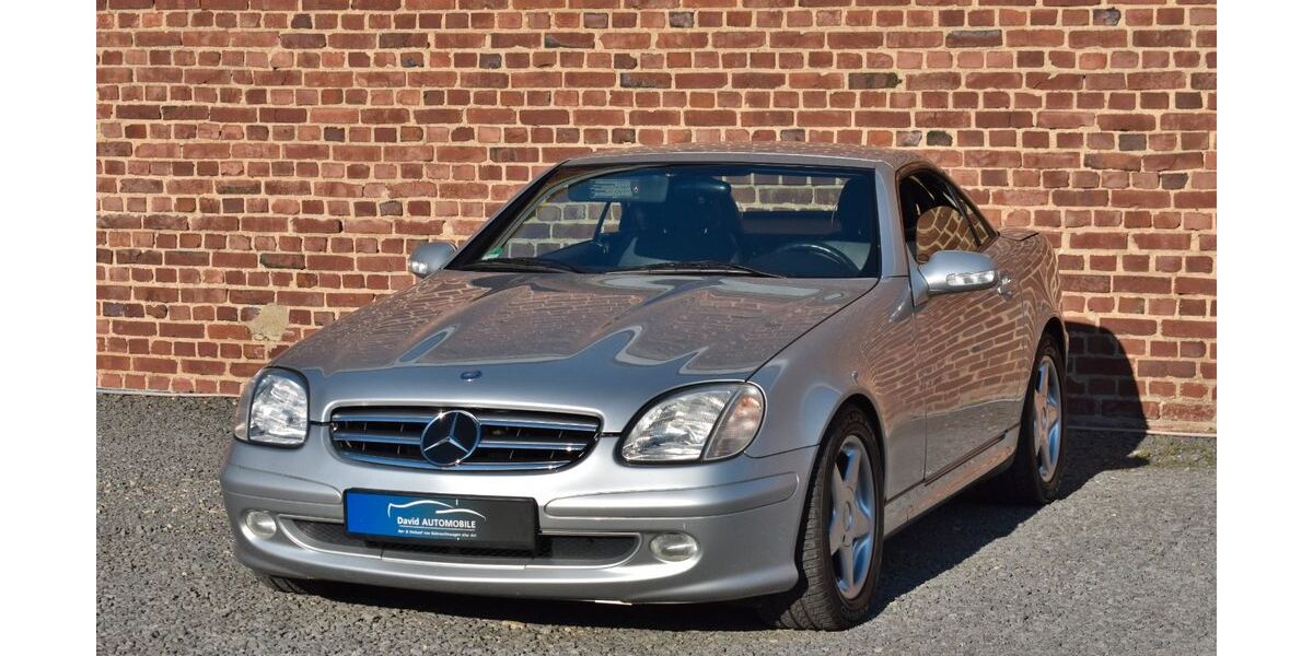 Mercedes-Benz SLK 200 128.000 km 5.290 &euro; Düren 52351