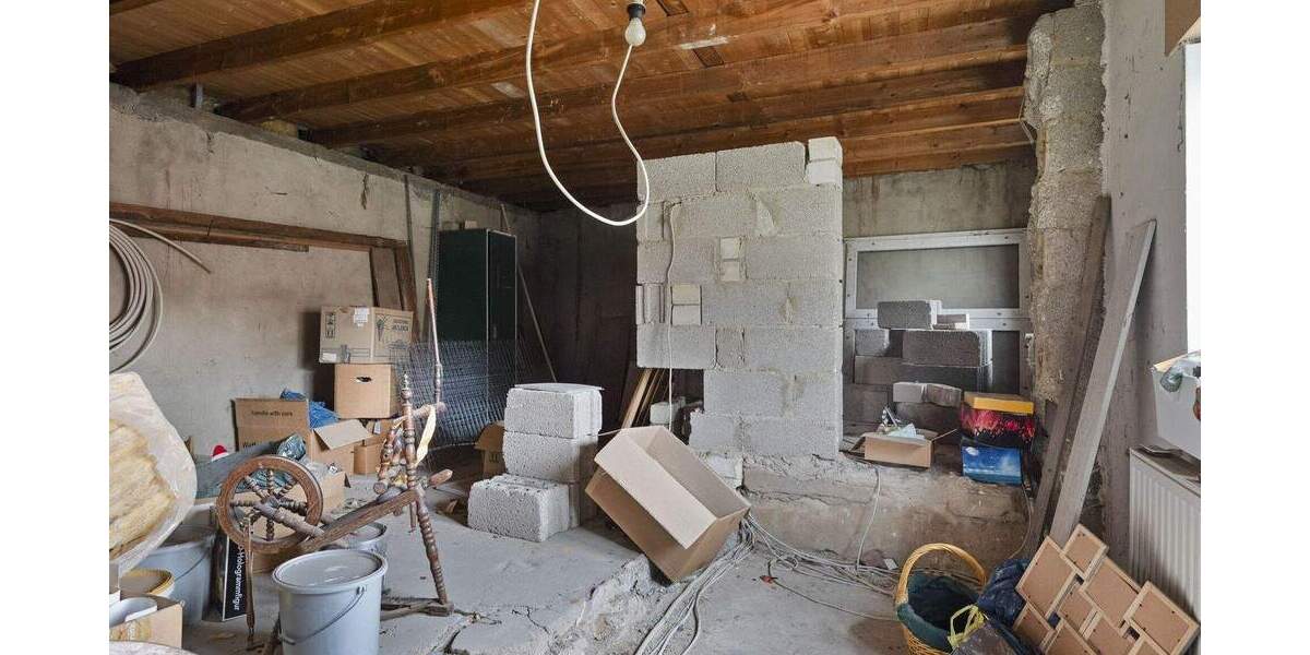 Einfamilienhaus Gangelt / Stahe Stahe - 8 Zimmer, 225 m&sup2;, 325.000&euro; | Angebot:25746547