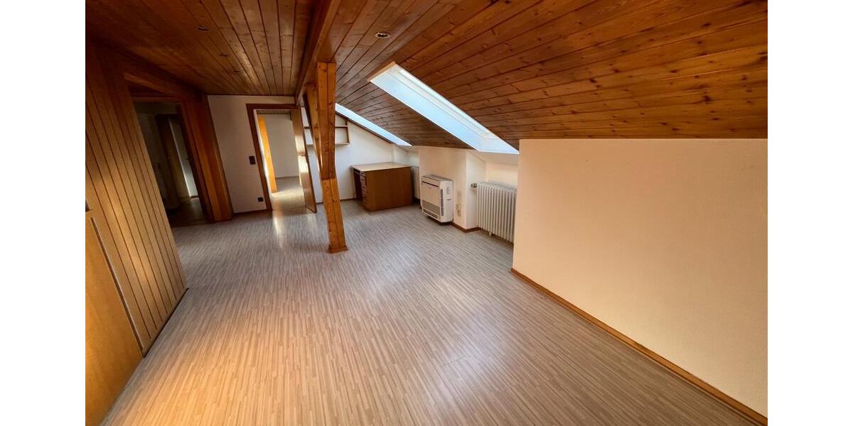 Mehrfamilienhaus, Wohnhaus Eschweiler - 9 Zimmer, 206 m&sup2;, 498.000&euro; | Angebot:25751061
