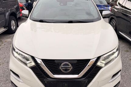 Nissan Qashqai 169.000 km 9.900 &euro; Aachen 52080