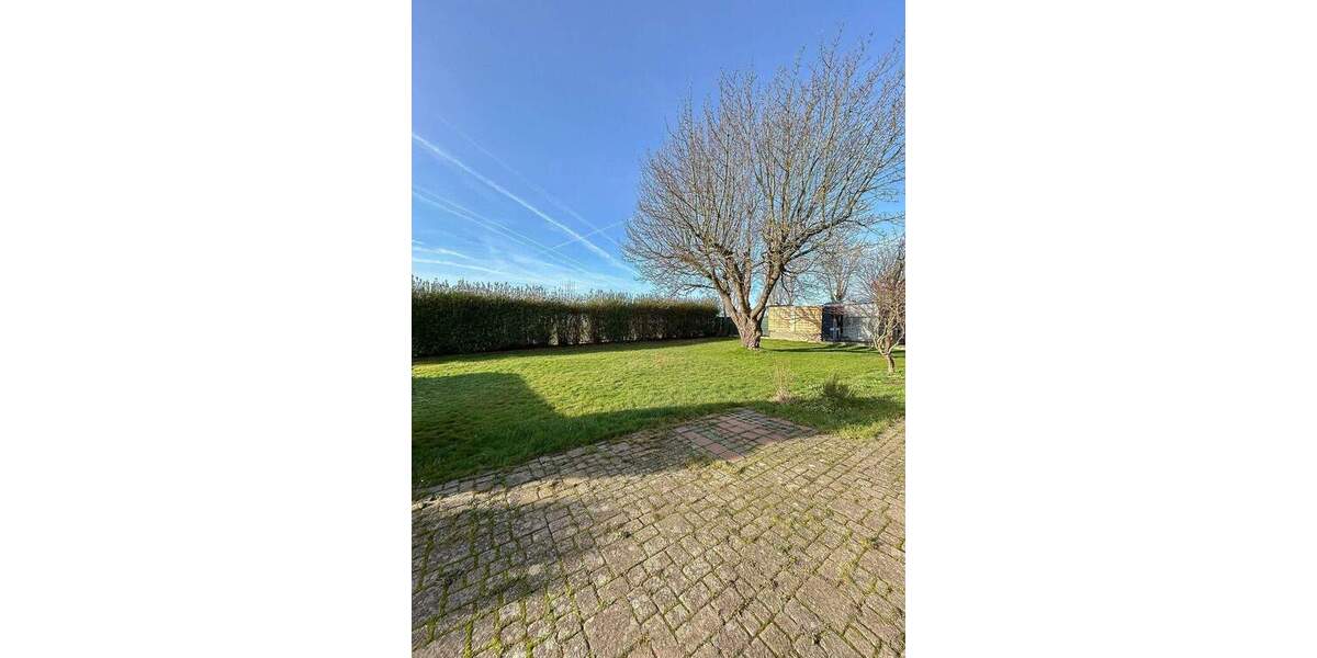 Mehrfamilienhaus, Wohnhaus Baesweiler / Loverich Loverich - 6 Zimmer, 143 m&sup2;, 379.000&euro; | Angebot:25687022