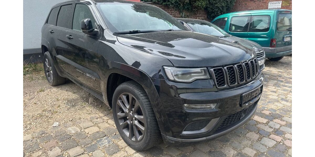 Jeep Grand Cherokee 130.000 km 24.900 &euro; Düren 52351