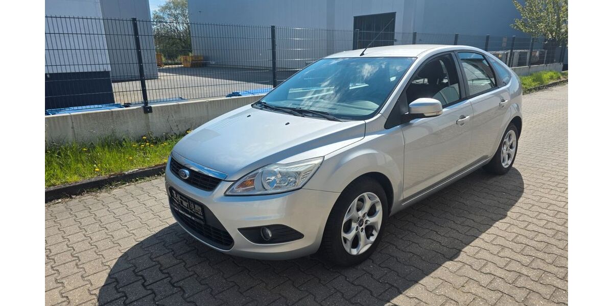 Ford Focus 89.000 km 4.490 &euro; Eschweiler 52249