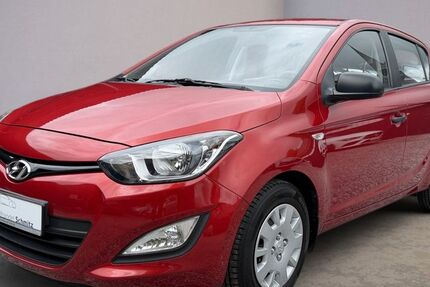Hyundai i20 92.000 km 5.299 &euro; Linnich 52441