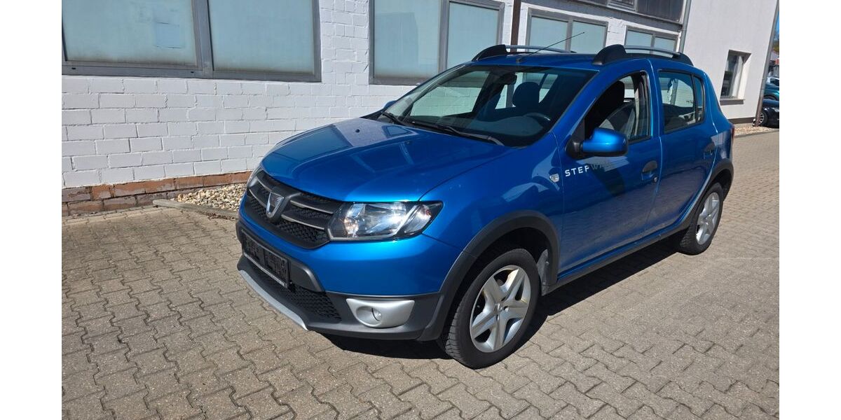 Dacia Sandero 245.000 km 4.490 &euro; Eschweiler 52249