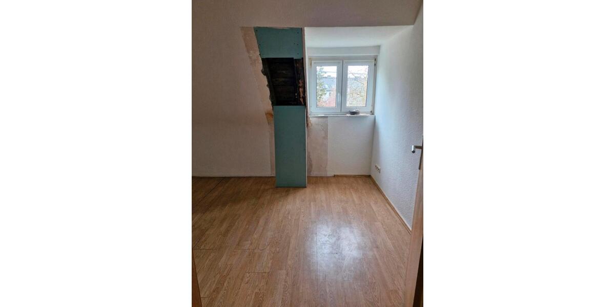 Dachgeschoßwohnung Aachen Aachen-Mitte - 3 Zimmer, 49 m&sup2;, 120.000&euro; | Angebot:26892897