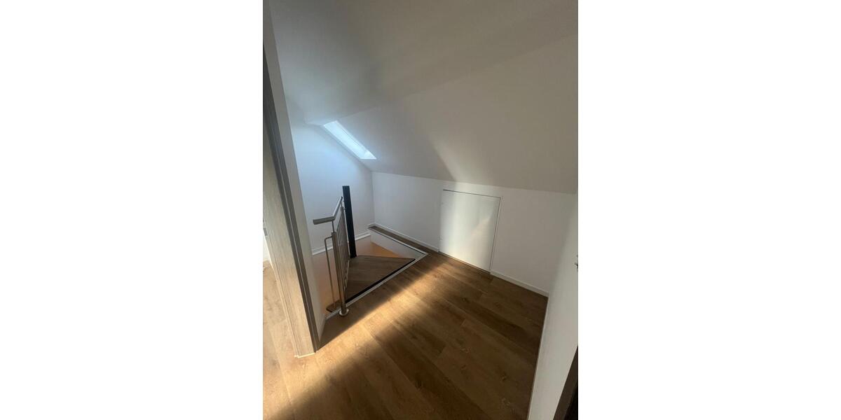 Maisonettenwohnung Heinsberg - 4 Zimmer, 110 m&sup2;, 1.150&euro; | Angebot:26446399