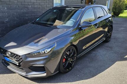 Hyundai i30 48.689 km 22.800 &euro; Würselen 52146