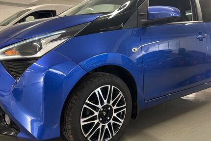 Toyota Aygo (X) 128.500 km 8.500 &euro; Stolberg 52224