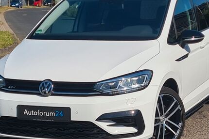 VW Touran 67.000 km 24.699 &euro; Jülich 52428
