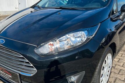 Ford Fiesta 160.000 km 7.299 &euro; Nörvenich 52388