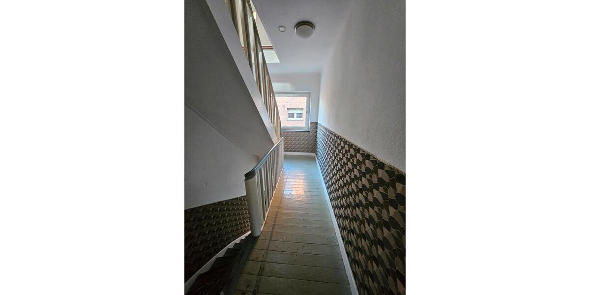 Einfamilienhaus Geilenkirchen - 10 Zimmer, 140 m&sup2;, 420.000&euro; | Angebot:26004373