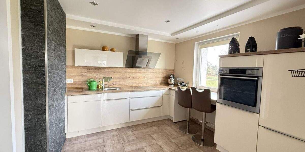 Mehrfamilienhaus, Wohnhaus Simmerath / Kesternich Kesternich - 8 Zimmer, 220 m&sup2;, 399.000&euro; | Angebot:25837229