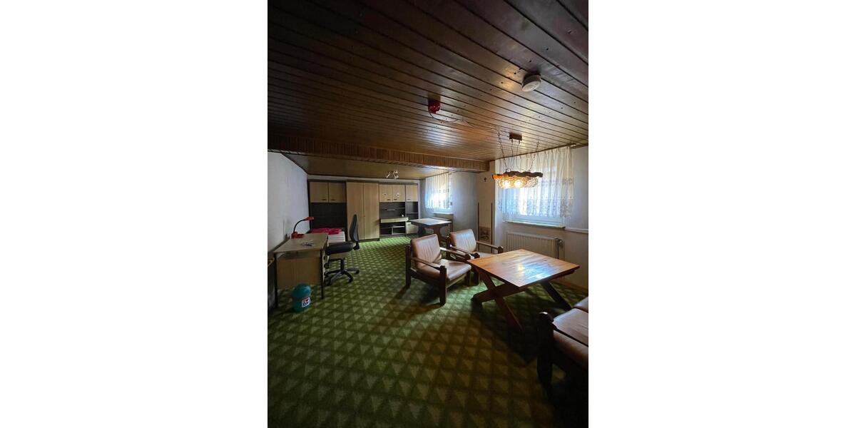 Einfamilienhaus Linnich - 6 Zimmer, 150 m&sup2;, 159.000&euro; | Angebot:25873083