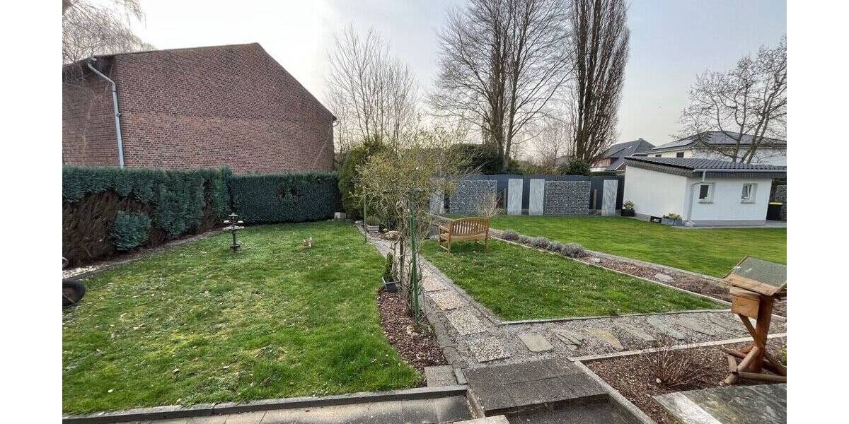 Mehrfamilienhaus, Wohnhaus Geilenkirchen Bauchem - 2 Zimmer, 66 m&sup2;, 225.000&euro; | Angebot:26192202