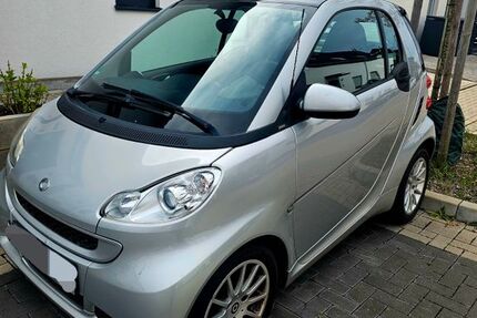 Smart ForTwo 98.124 km 4.499 &euro; Vettweiß 52391