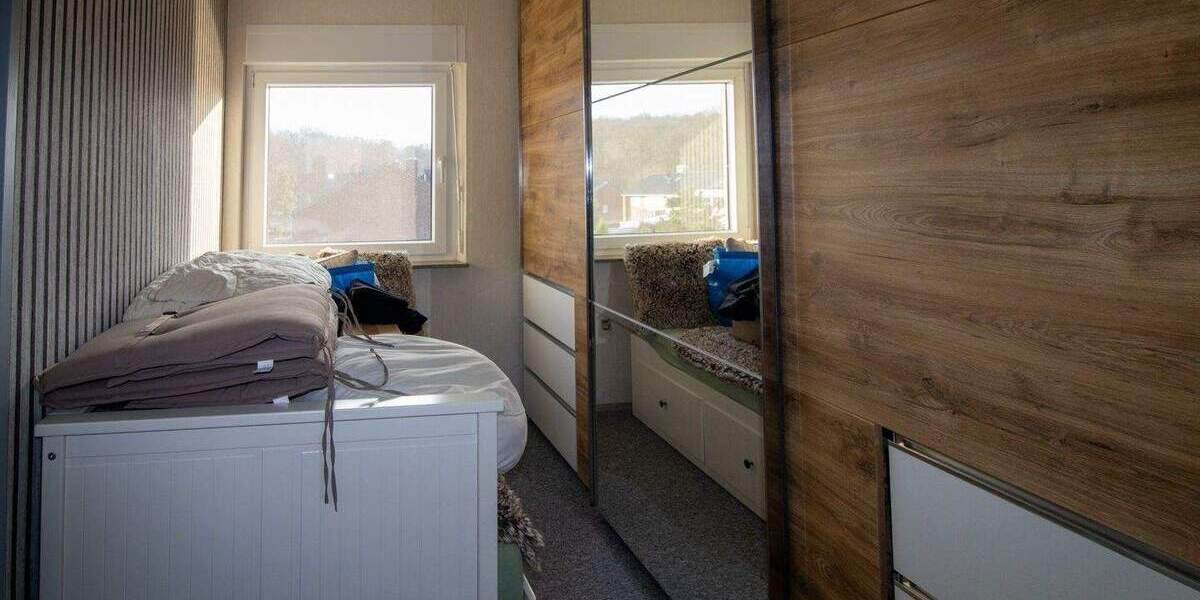 Reihenmittelhaus Hückelhoven Ratheim - 3 Zimmer, 89 m&sup2;, 275.000&euro; | Angebot:25687373