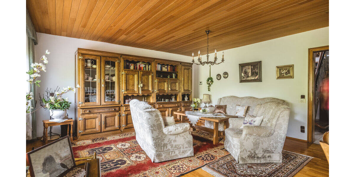 Einfamilienhaus Aachen Walheim - 7 Zimmer, 125 m&sup2;, 375.000&euro; | Angebot:26192135