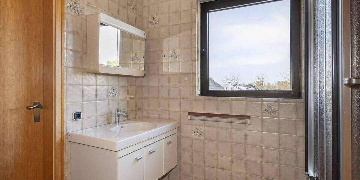 Einfamilienhaus Gangelt / Niederbusch Niederbusch - 6 Zimmer, 143 m&sup2;, 249.000&euro; | Angebot:26161260